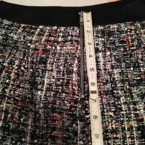 English Factory Tweed Pencil Skirt Lace Bottom - Picture 6 of 12